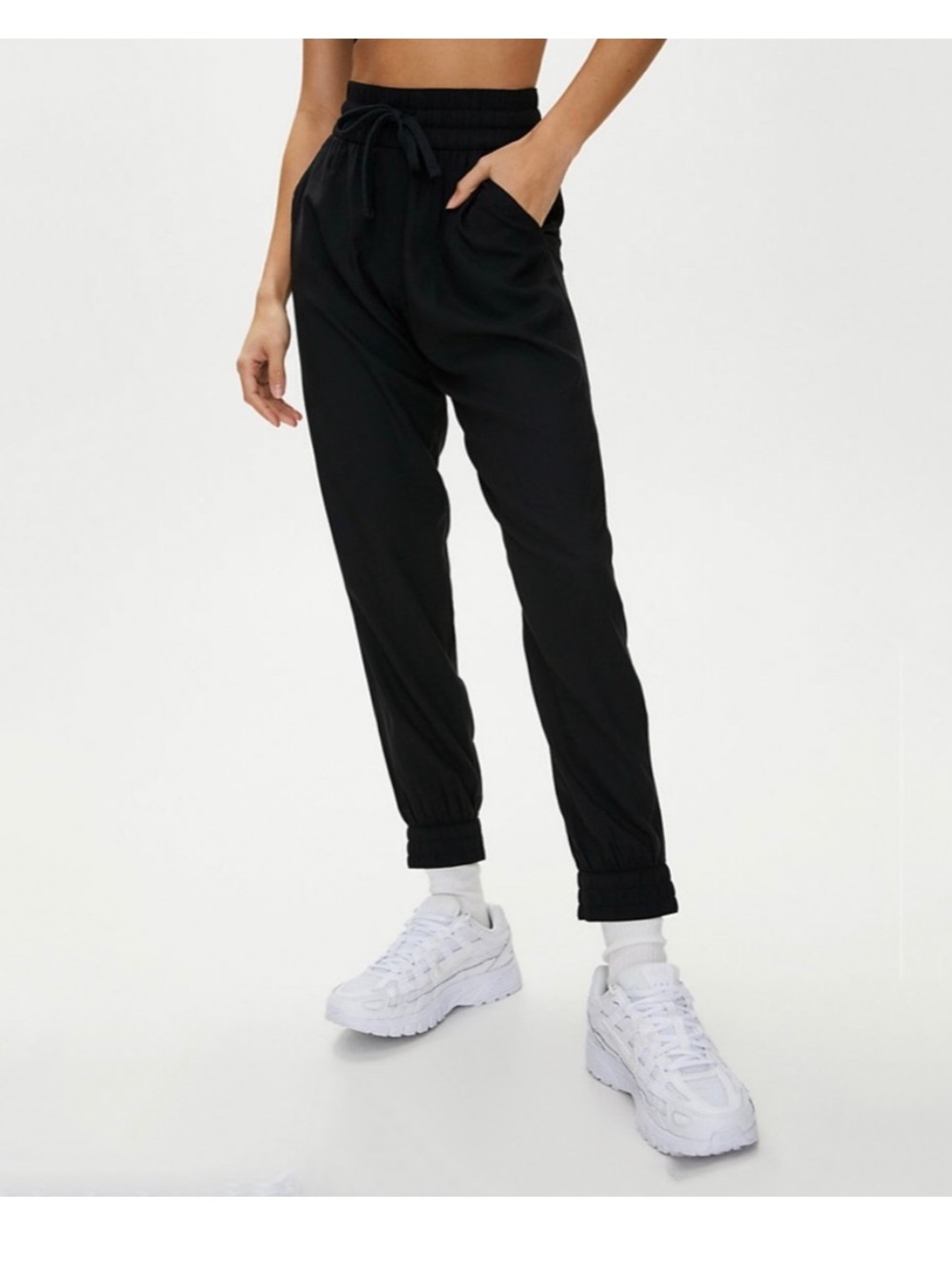 Aritzia Sunday Best black joggers lightweight lounge soft pants elastic waist xs